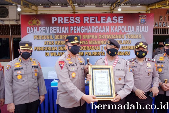 07022022-Polda_Riau_1.jpg