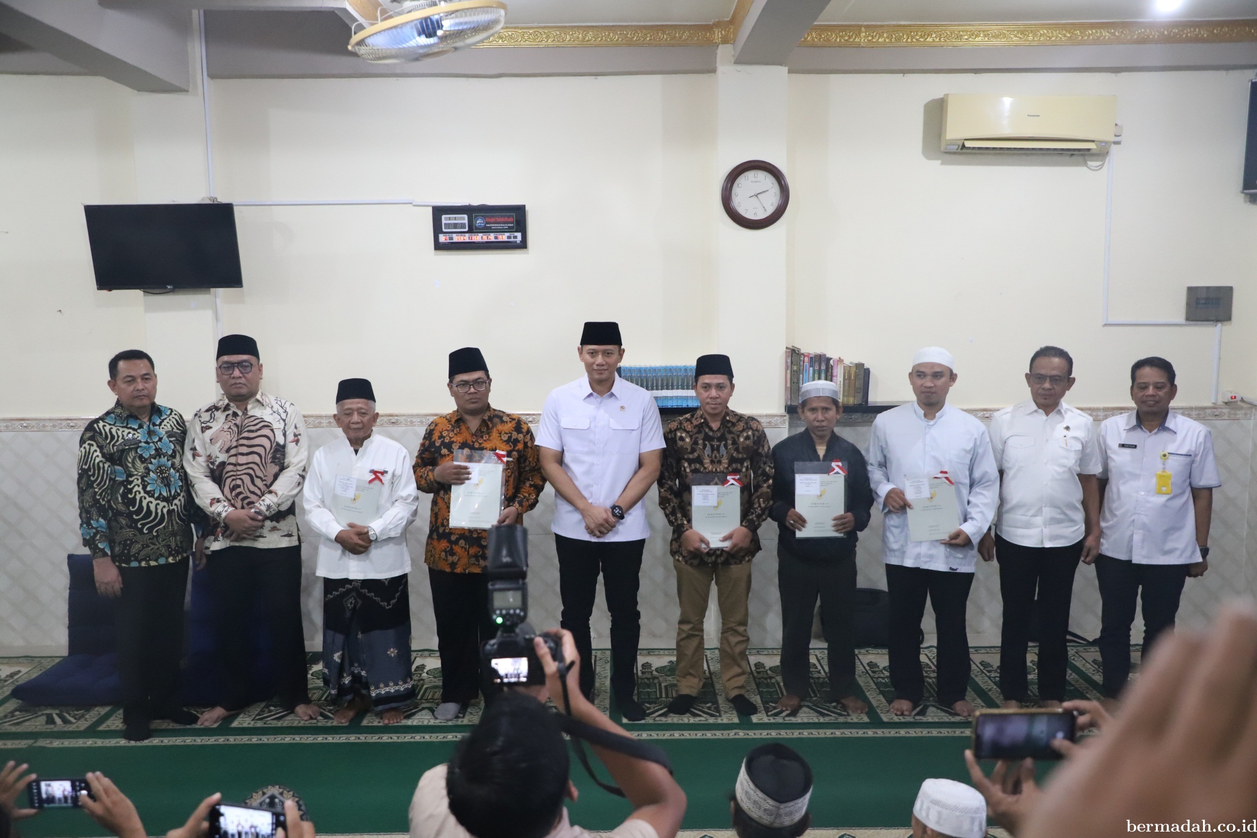 Sertipikat Tanah Wakaf Membuahkan Ketenangan Hati Umat Beragama dalam Beribadah