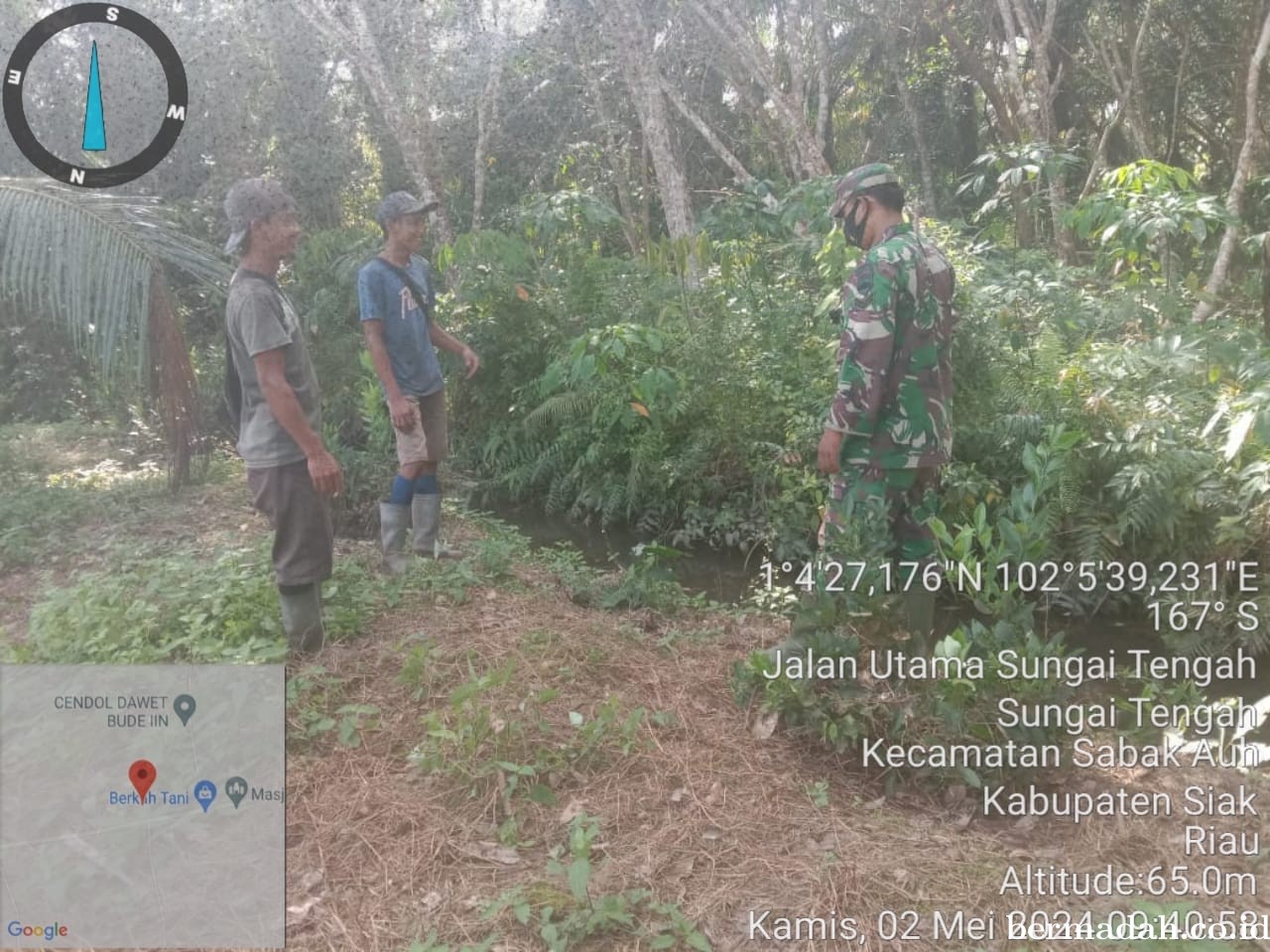 Penanggulangan Karhutla di lintas Wilayah Koramil 06/PWK Sabak Auh, Kamis 2 Mei