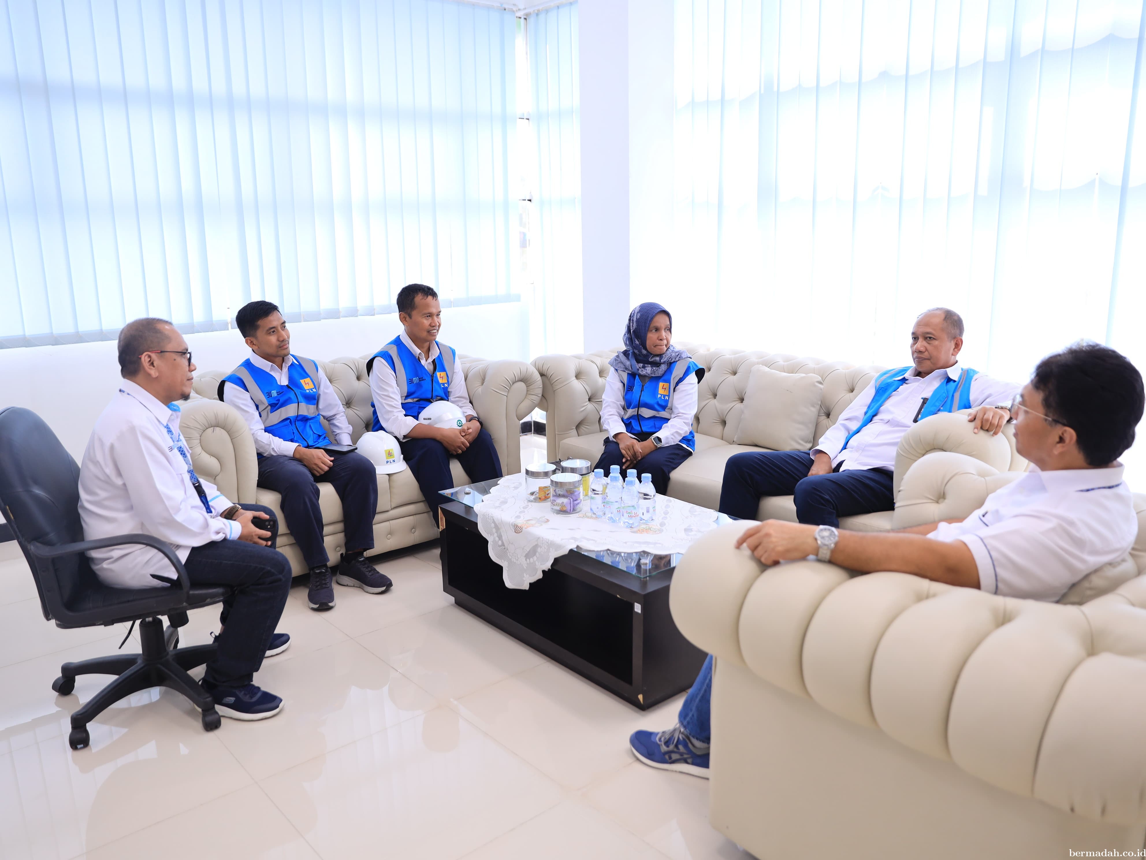 Kolaborasi PLN dan Pelindo Gerakkan Sektor Kemaritiman dan Pertumbuhan Ekonomi di Riau