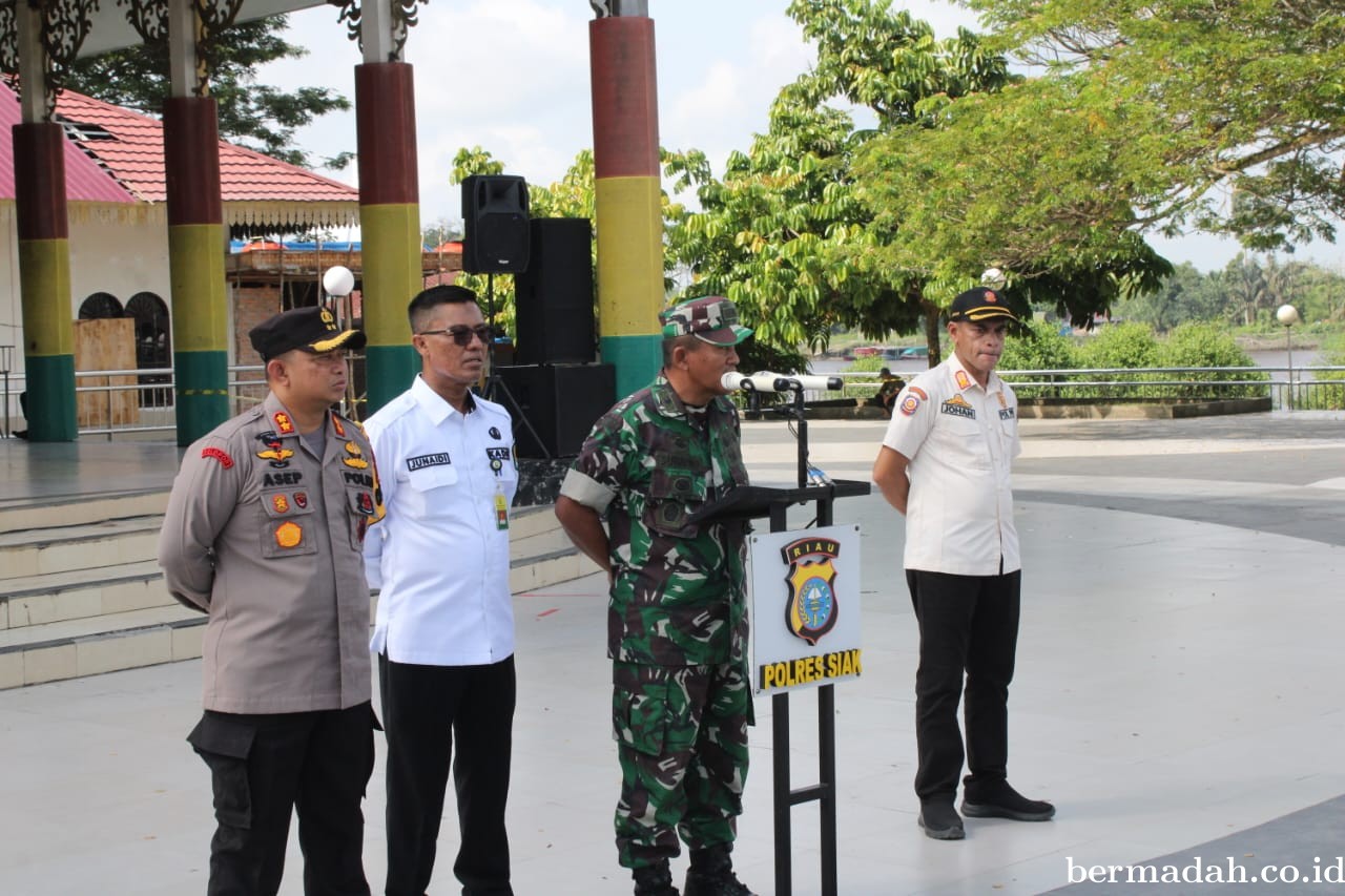 Kasdim 0322/Siak Hadiri Apel Bersama Cipta Kondisi Dalam Rangka Kunjungan Presiden RI Ke Riau