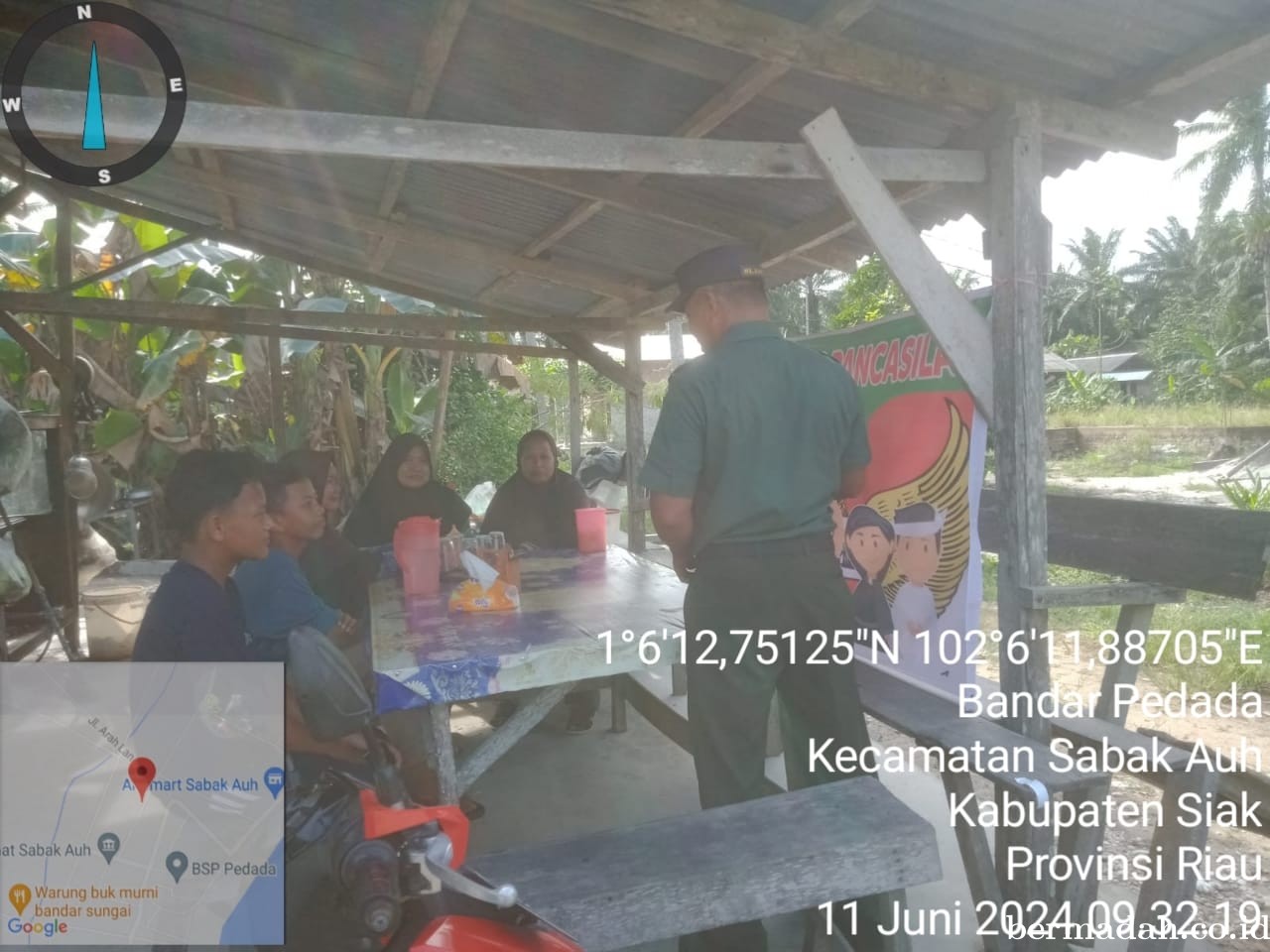Selasa 11 Juni, Babinsa Koramil 06/Sabak Auh Sosialisasi, Ajak warga Amalkan Nilai-Nilai Pancasila