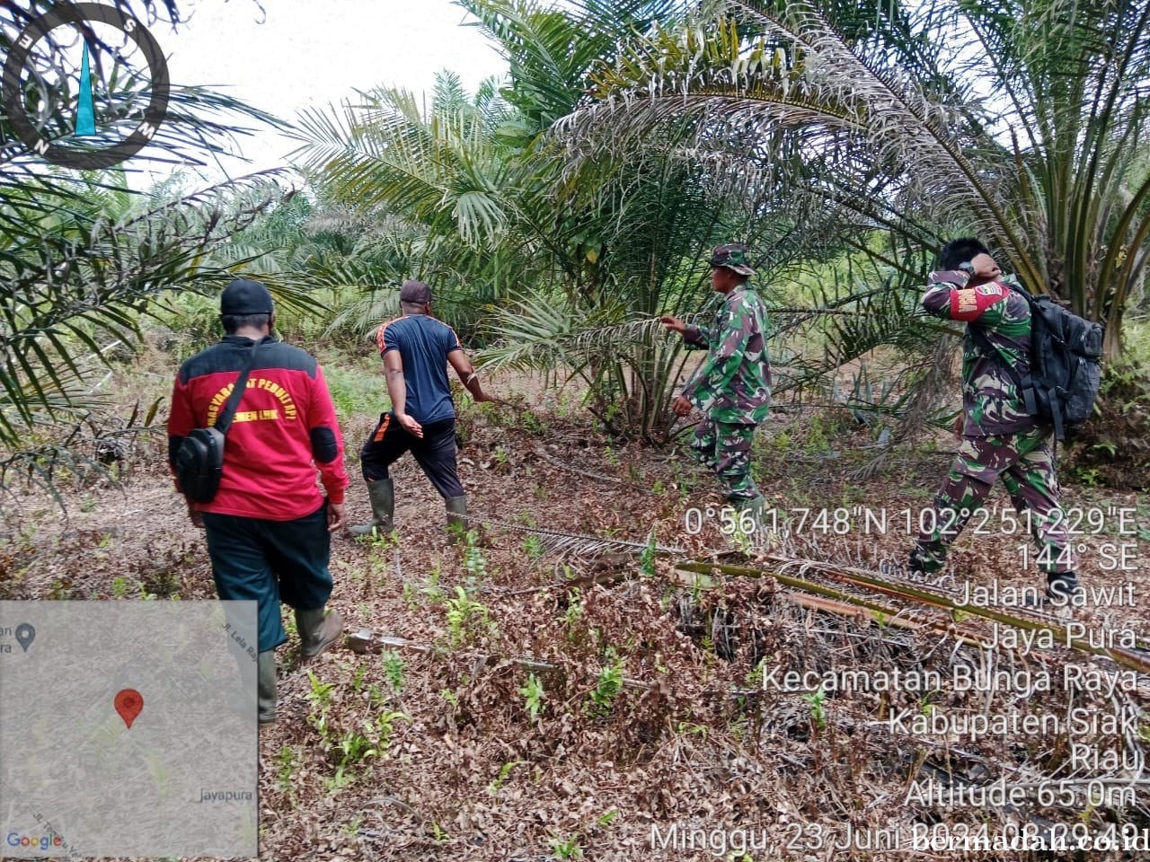 Penanggulangan Karhutla di lintas Wilayah Koramil 06/PWK Sabak Auh, Minggu 23 Juni