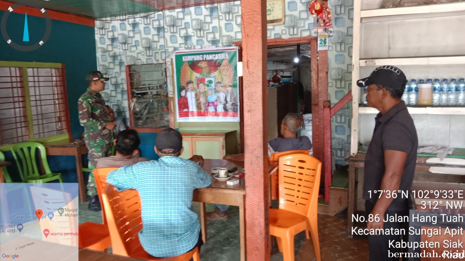 Selasa 17 September, Personil Babinsa Koramil 02/SA Komsos dan Sosialisasi Nilai-Nilai Pancasila
