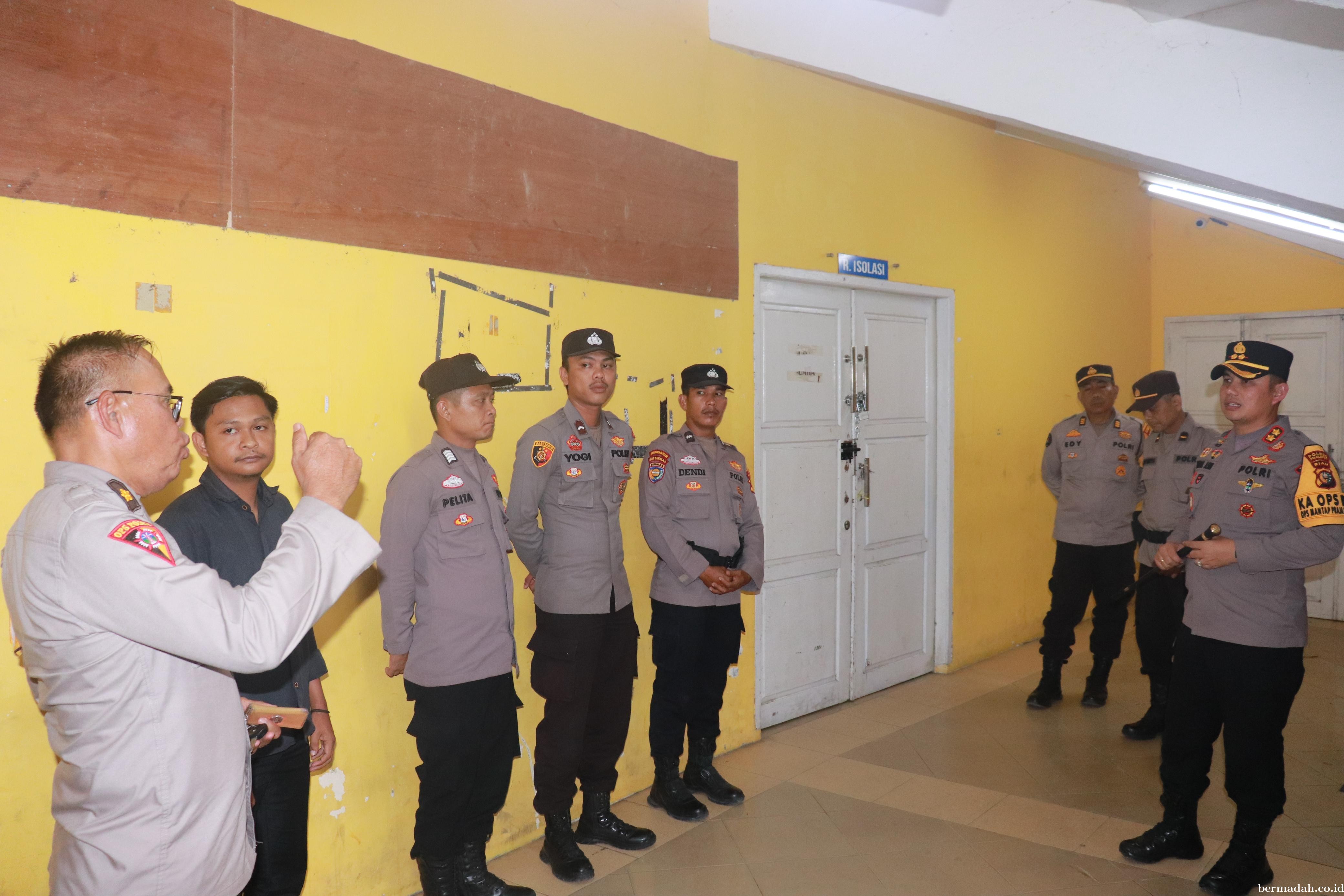 Kapolres Pelalawan Pastikan Keamanan Gudang Logistik KPU Jelang Pilkada 2024