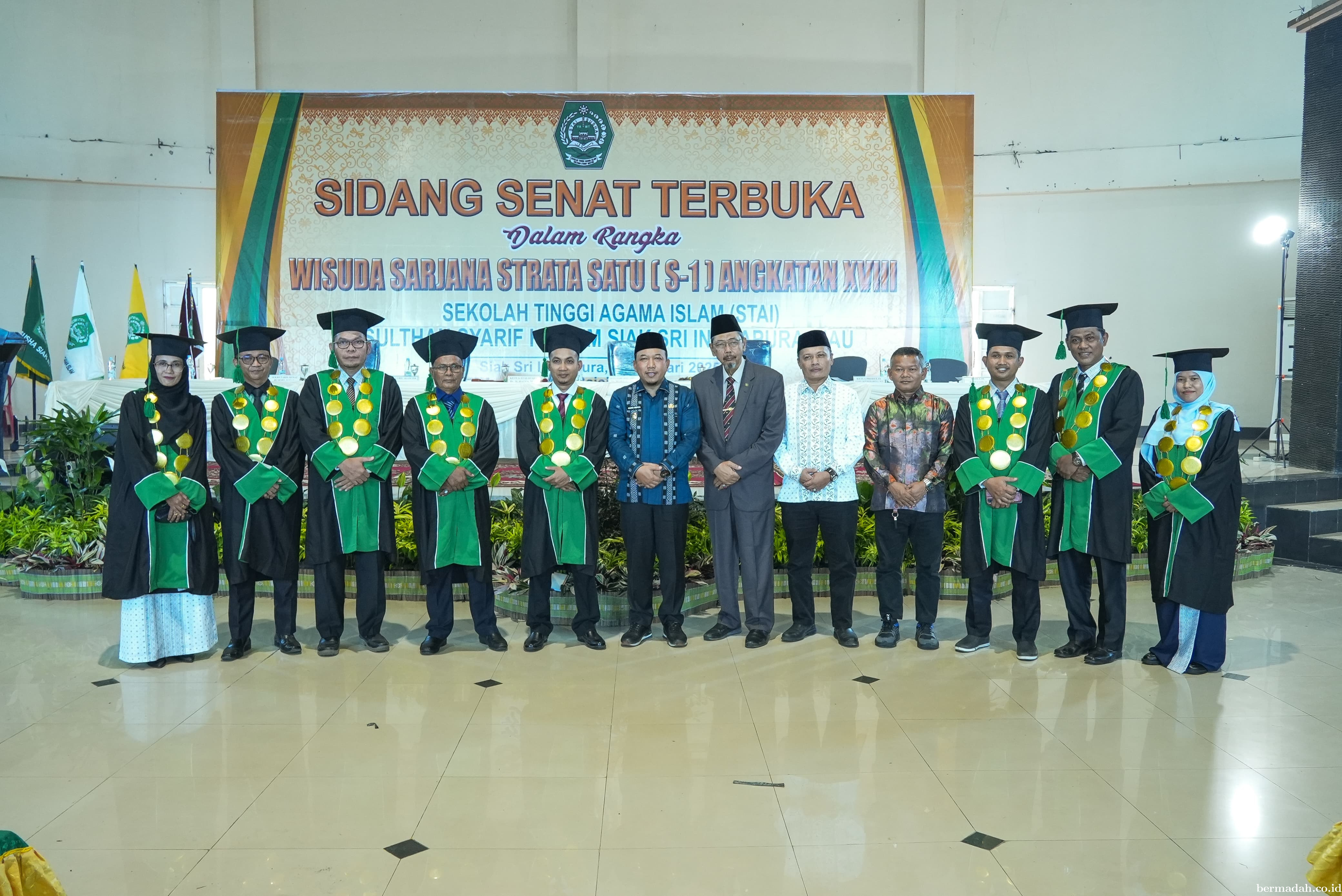 Resmi Sarjana, Wakil Bupati Siak Ucapkan Selamat Kepada 118 Wisudawan/Wisudawati