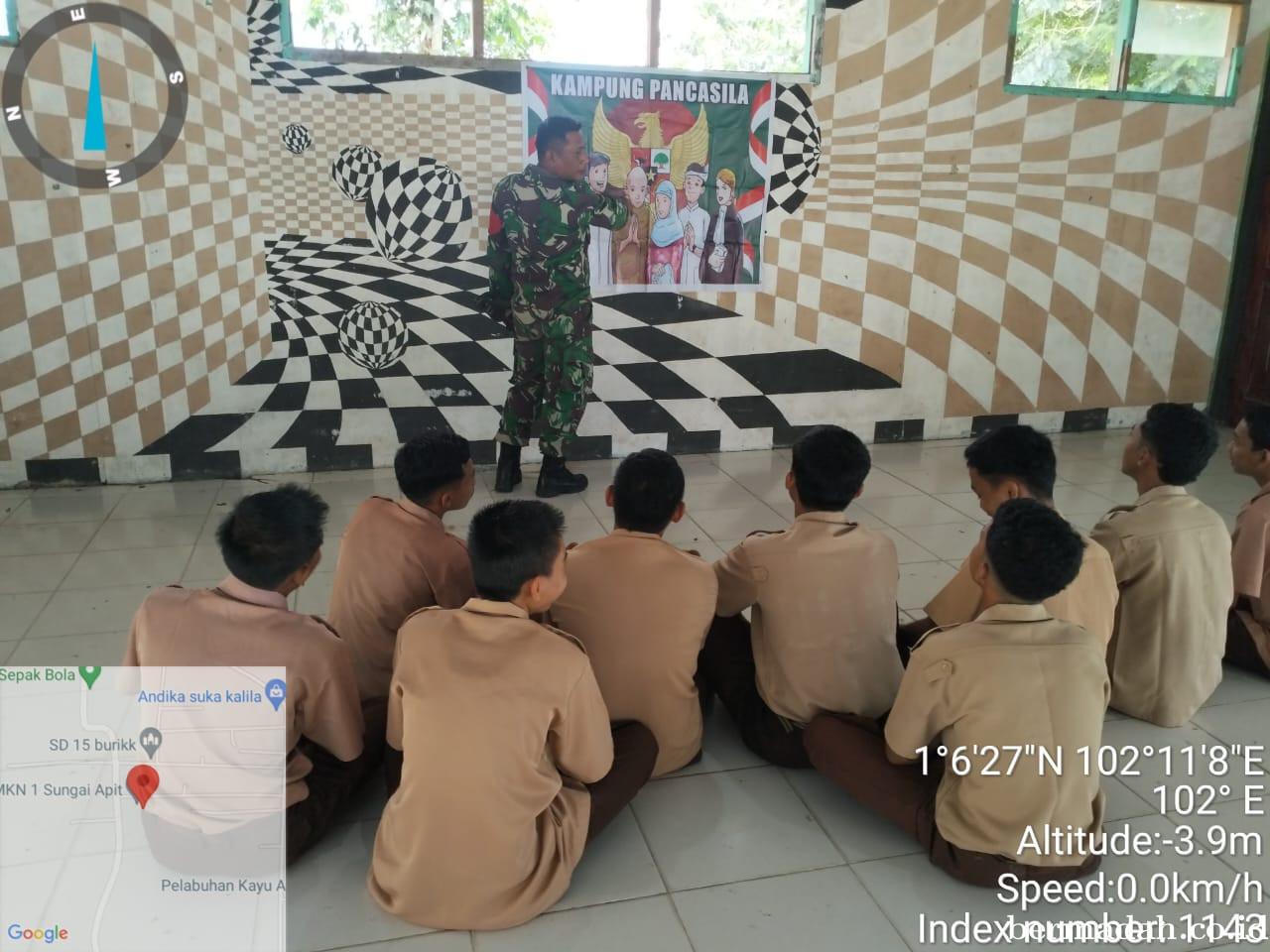 Jumat 24 Januari, Babinsa Koramil 02/SA Komsos dan Sosialisasi tentang Nilai-Nilai Pancasila