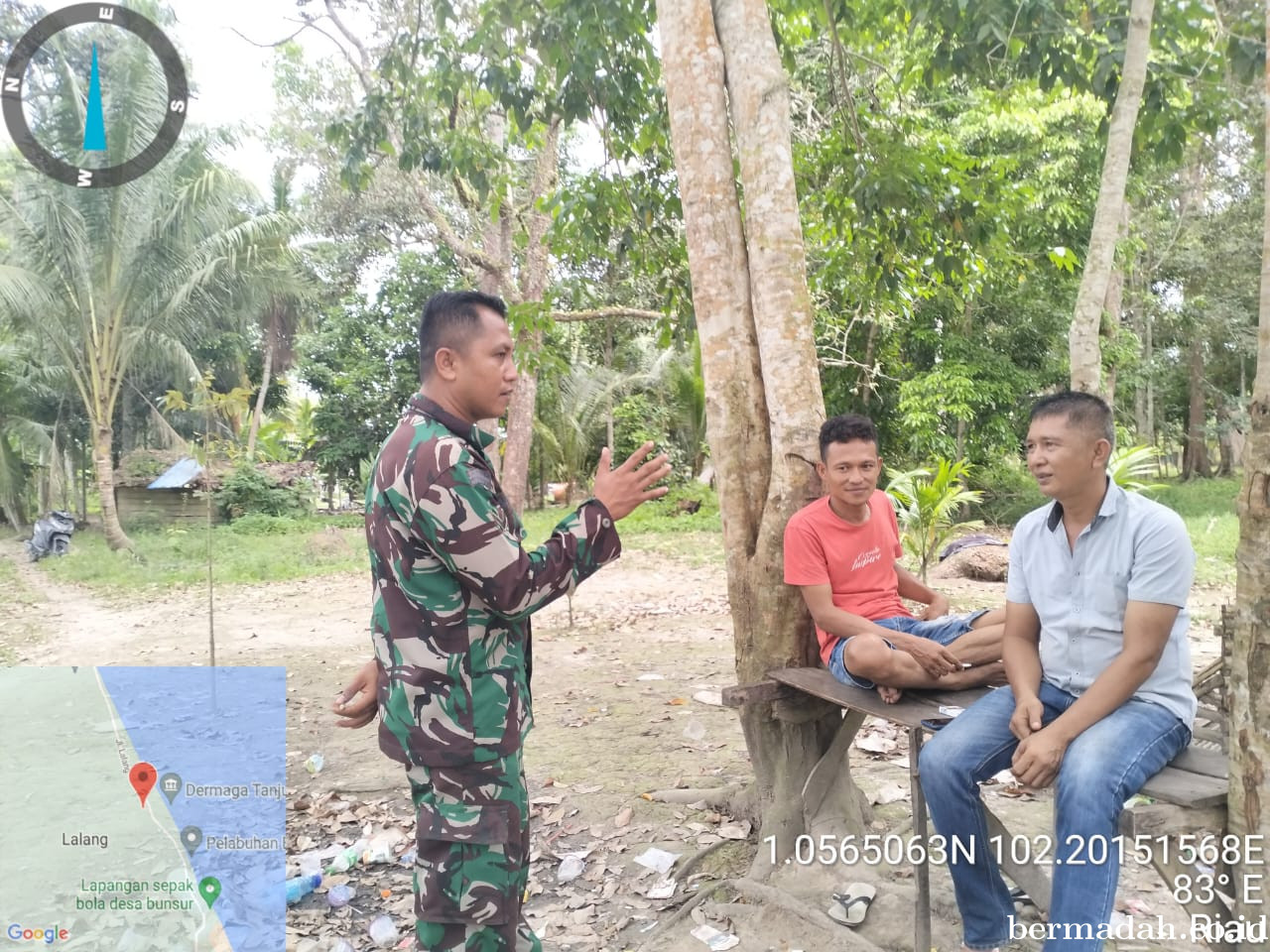 Jumat 7 Februari, Babinsa Koramil 02/Sungai Apit Patroli dan Sosialisasi Pilkada Damai