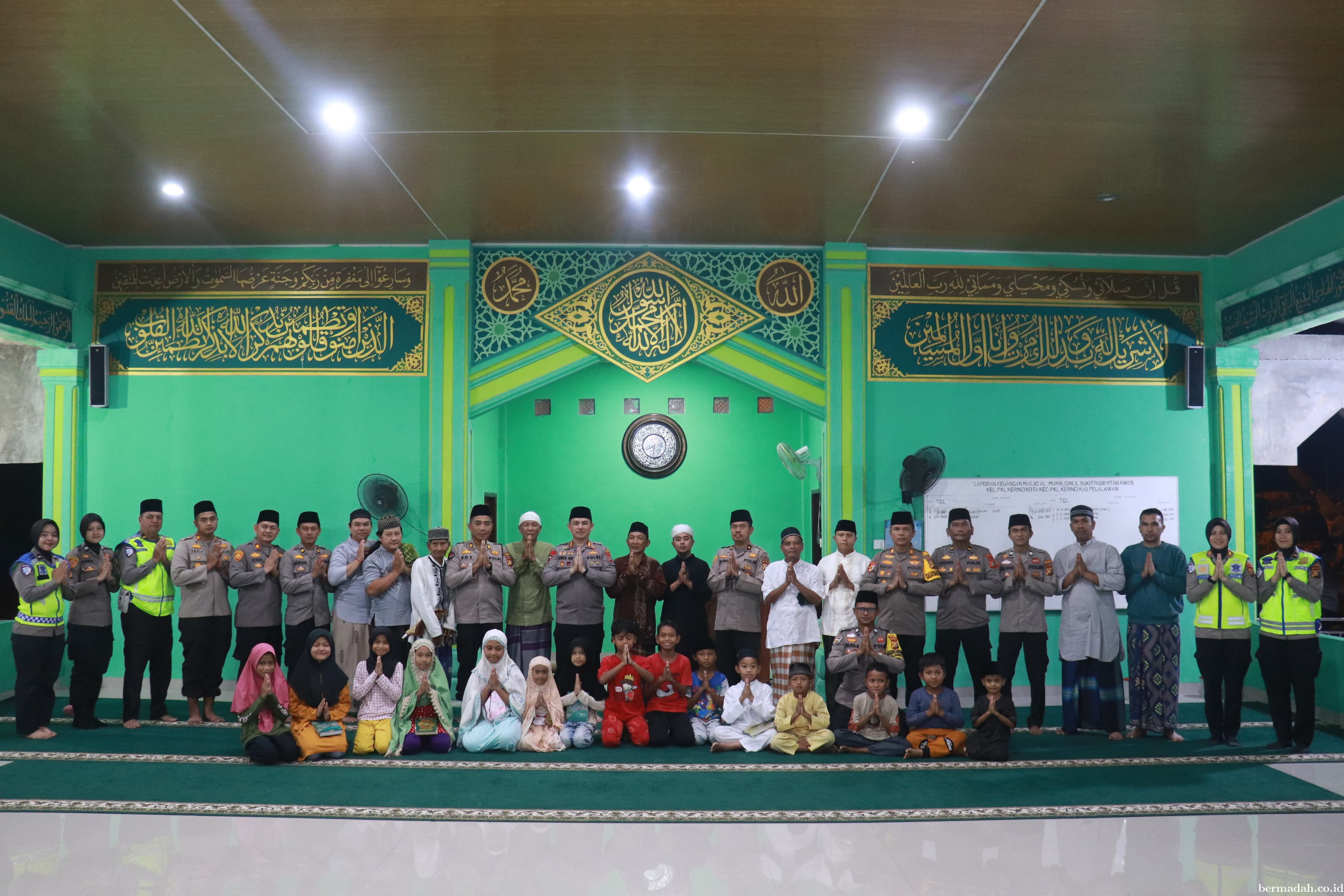 Kapolres Pelalawan Gelar Subuh Berjamaah dan Kultum