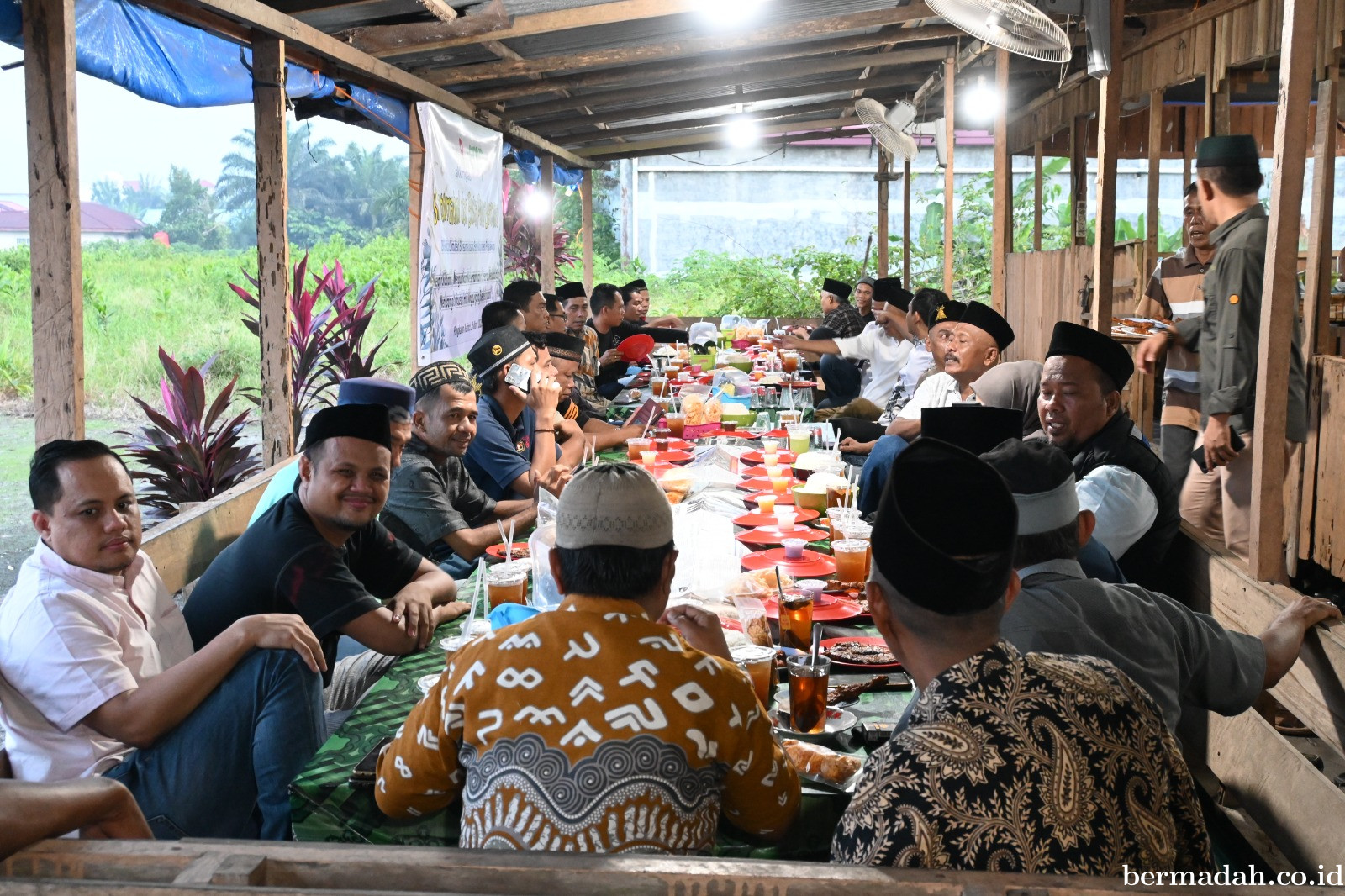 EMP Bentu Limited Gelar Buka Puasa Bersama Wartawan di Pangkalan Kerinci