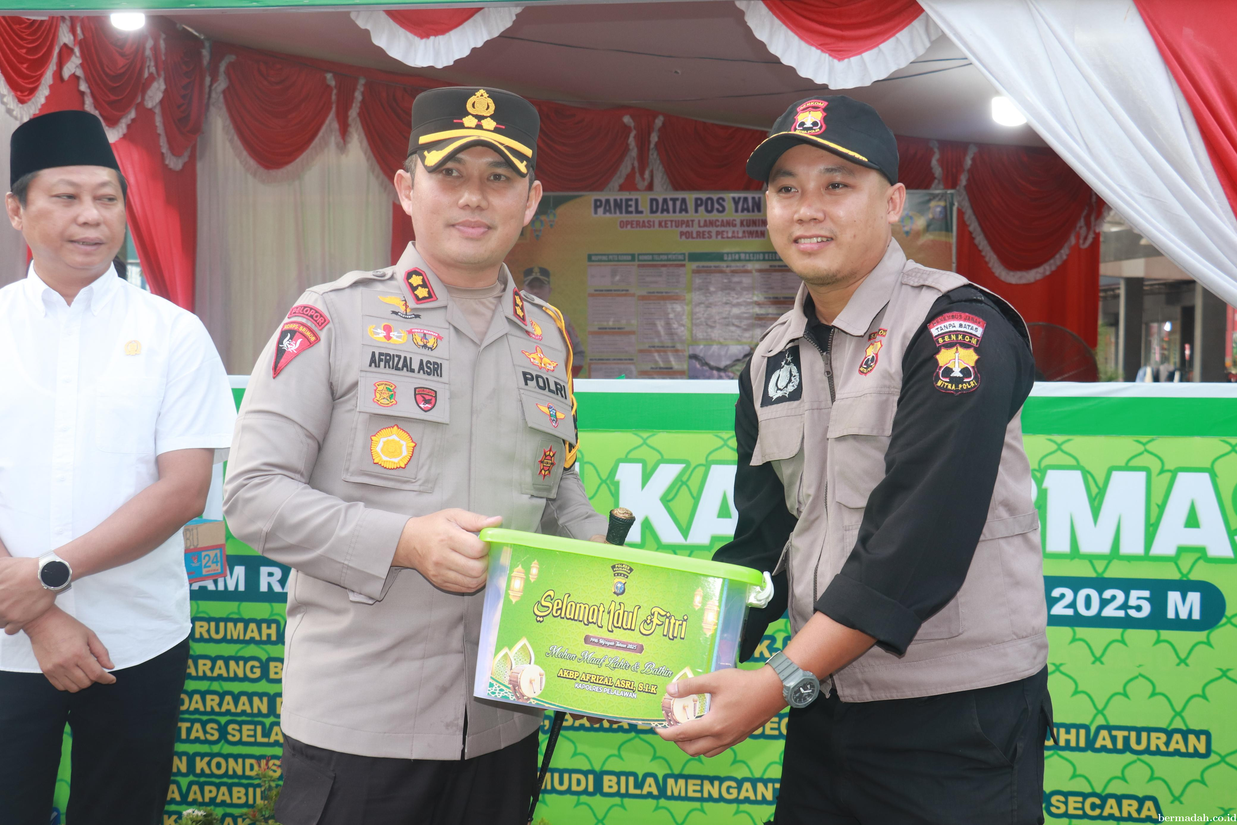 Jelang Puncak Arus Mudik Lebaran 2025, Kapolres Pelalawan dan Bupati Tinjau Pos Pengamanan