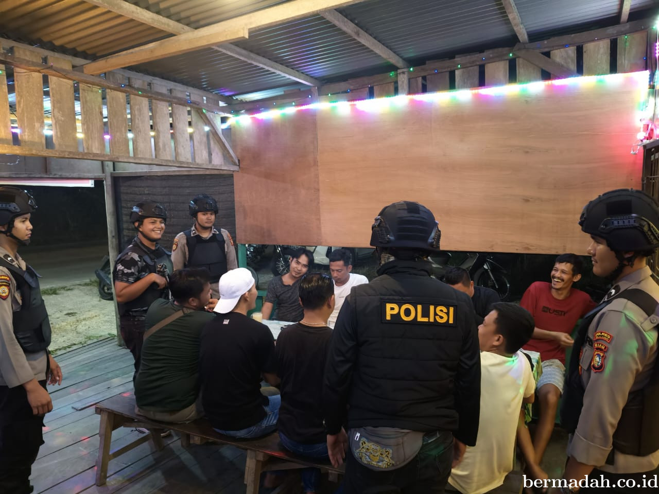 Tim RAGA Polres Pelalawan Gencar Patroli Malam, Warga Pangkalan Kerinci Merasa Aman dan Nyaman