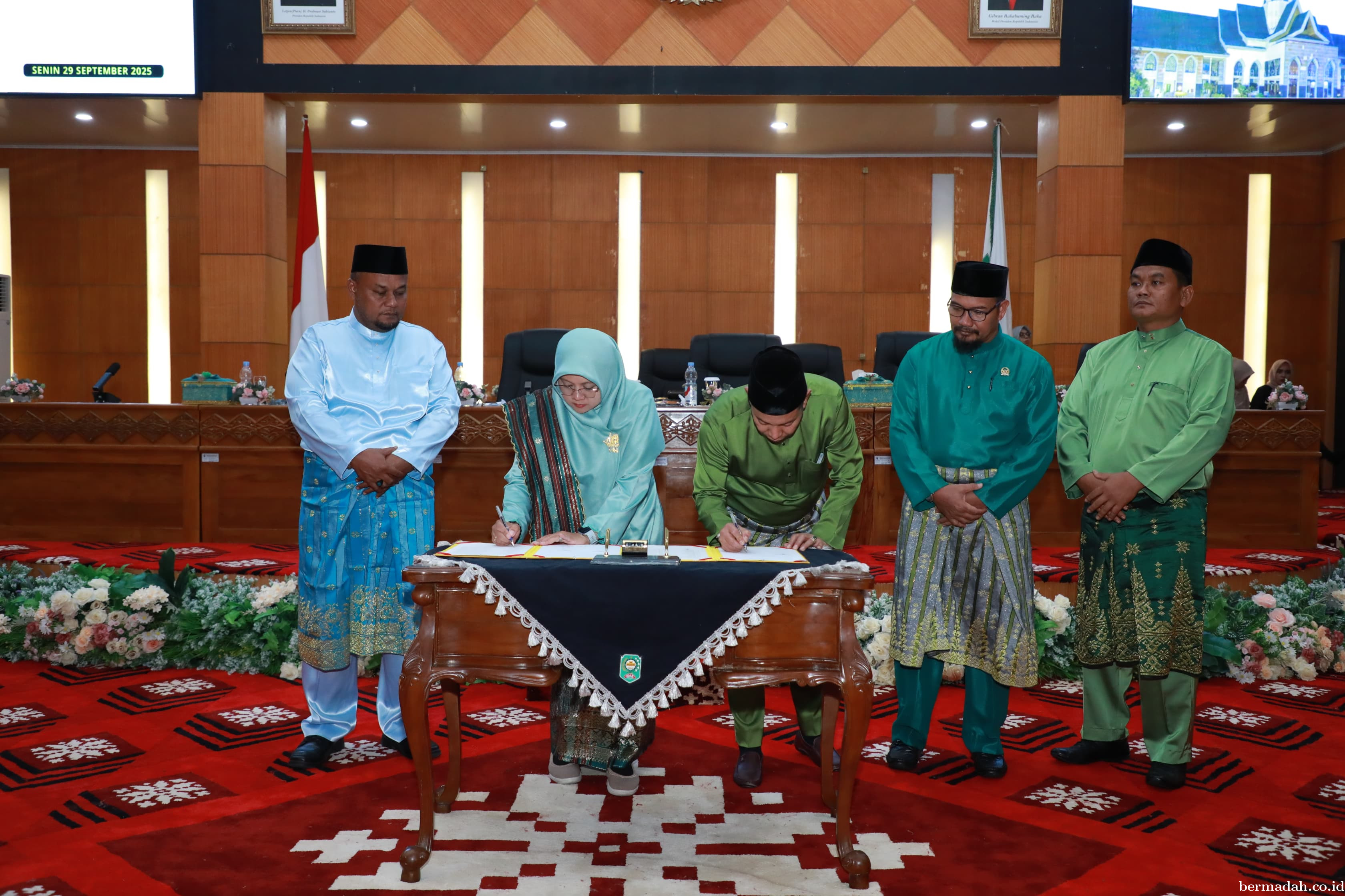 DPRD Siak Sahkan RAPBD-P 2025 Sebesar Rp2,610 Triliun