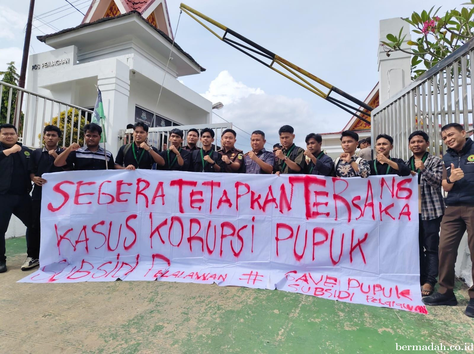 HMI Desak Kejari Pelalawan Tetapkan Tersangka Korupsi Pupuk