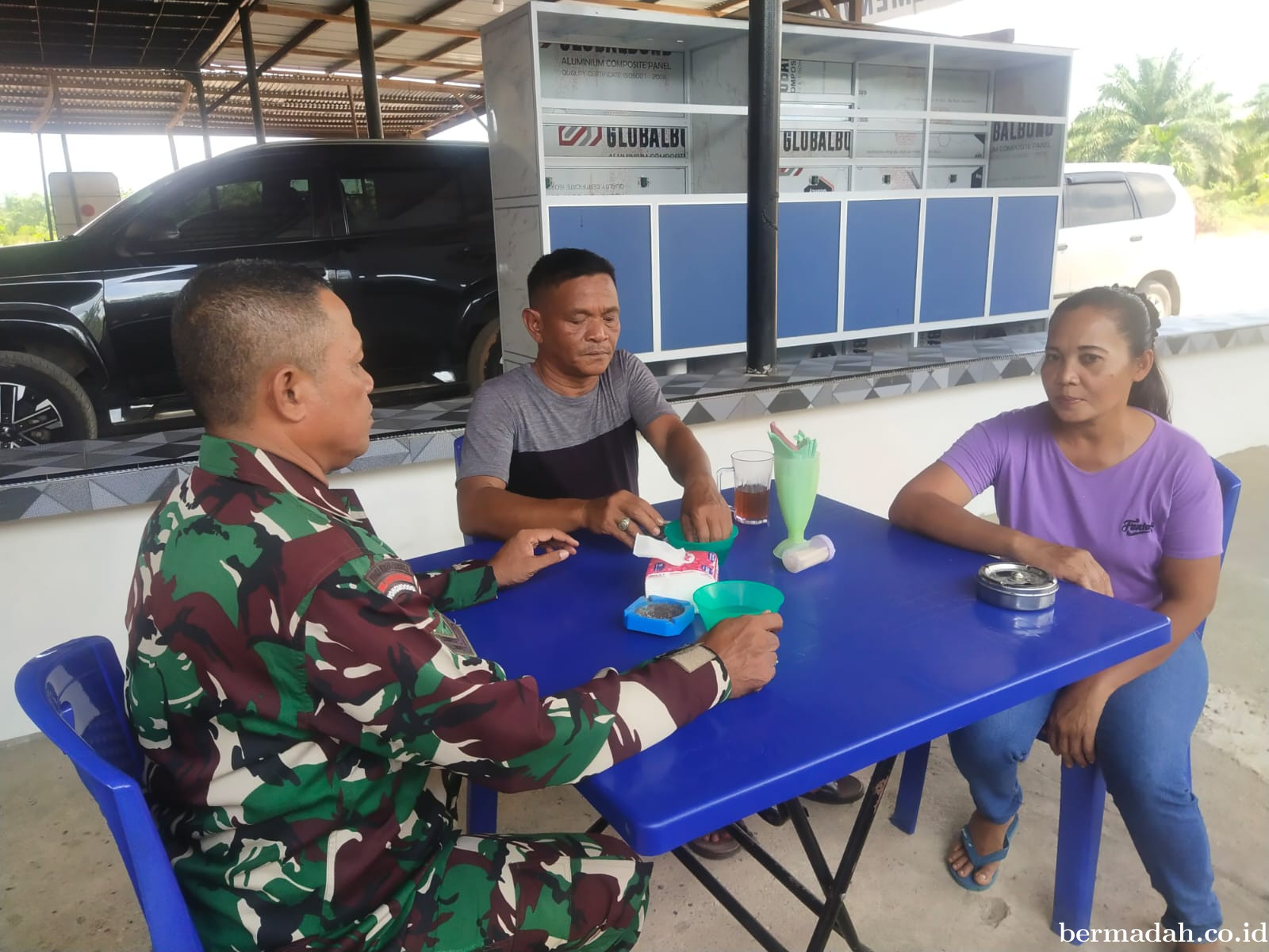 Selasa 3 Februari, Babinsa Koramil 02/Sungai Apit Komsos di Kampung Sungai Limau