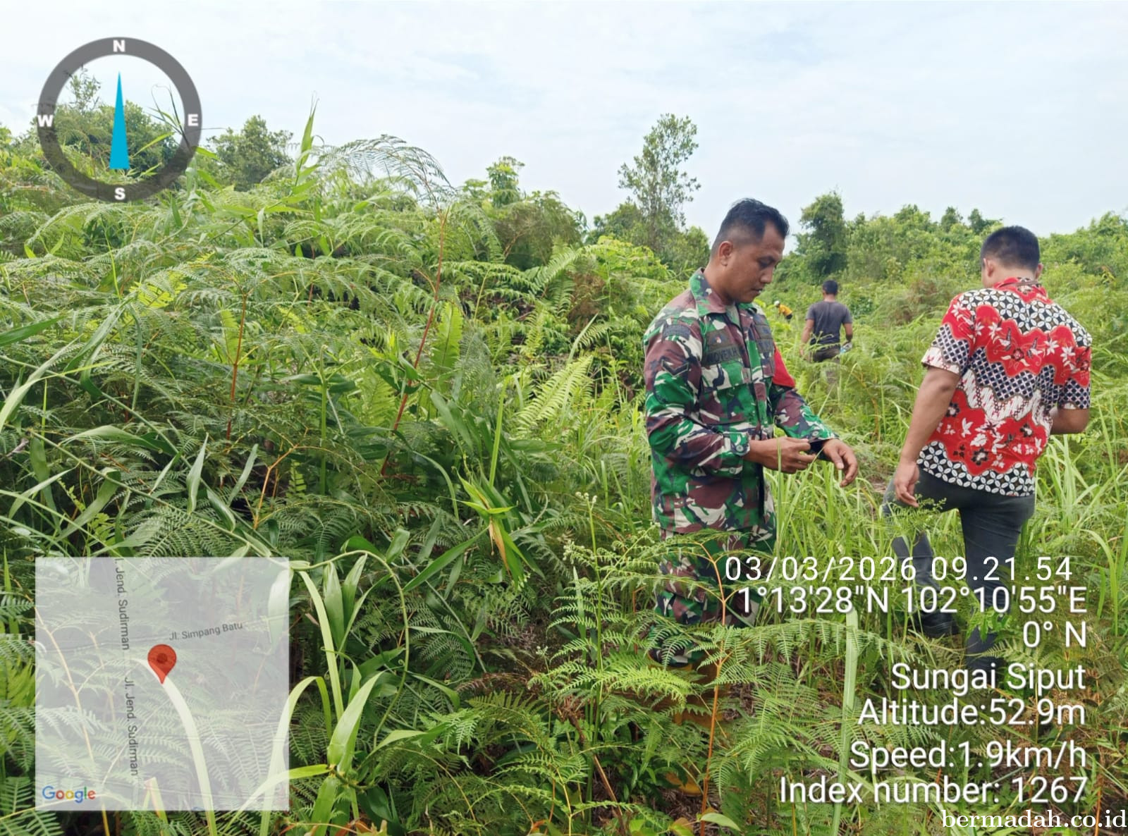 Penanggulangan Karhutla di Wilayah Koramil 02/Sungai Apit, Selasa 3 Maret