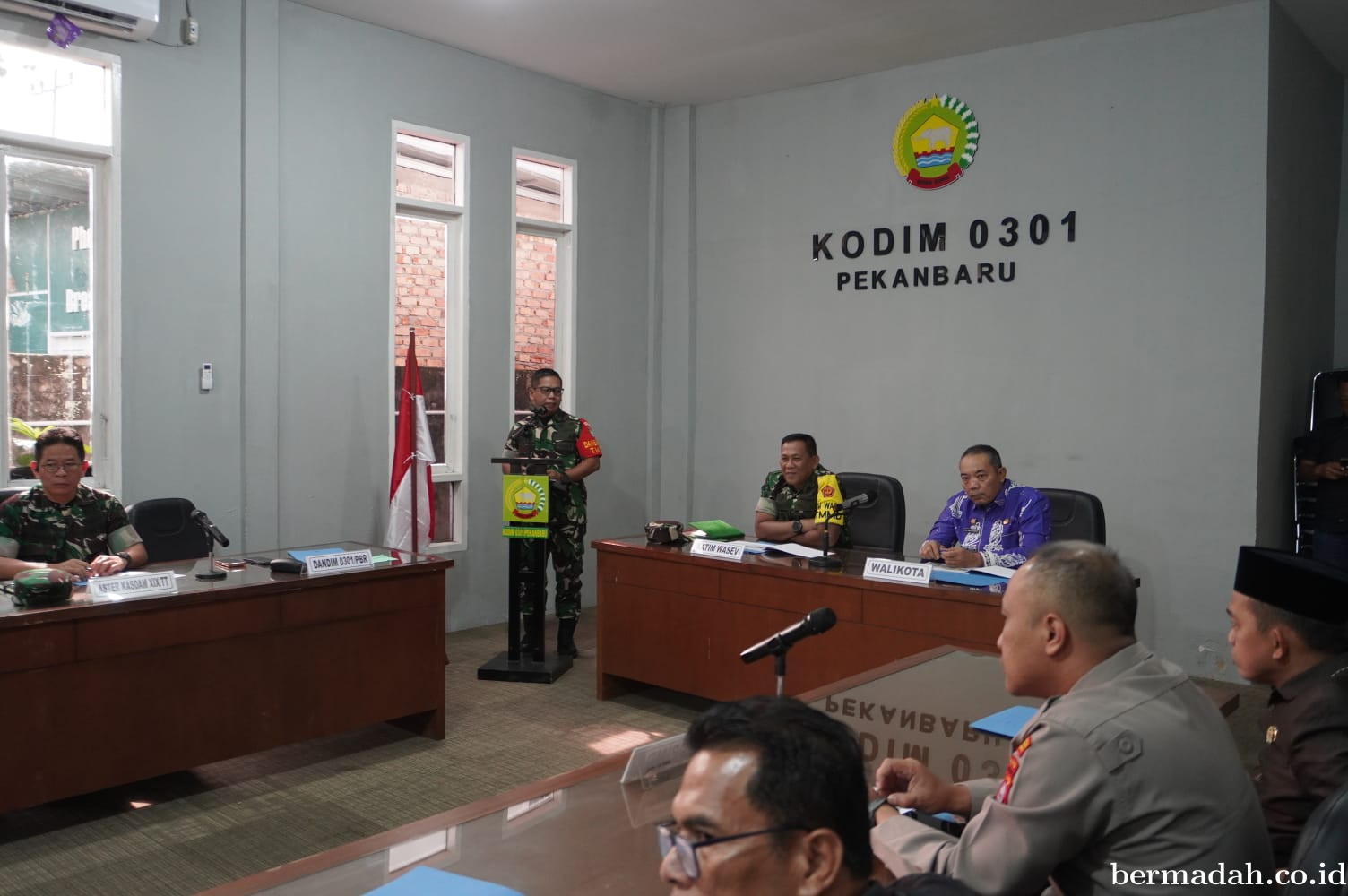 Dansatgas TMMD ke-127 Kodim 0301/Pekanbaru Terima Kunjungan Kerja Tim Wasev