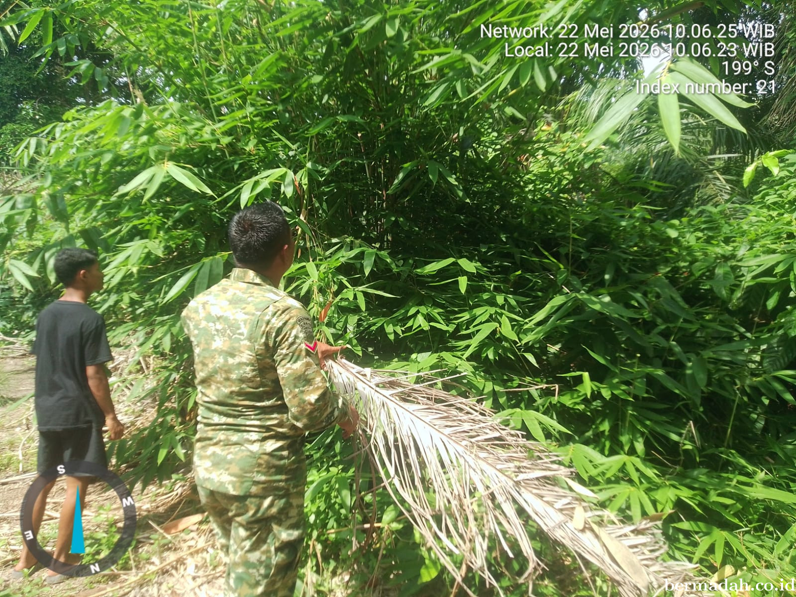 Penanggulangan Karhutla di Wilayah Koramil 02/Sungai Apit, Jumat 22 Mei