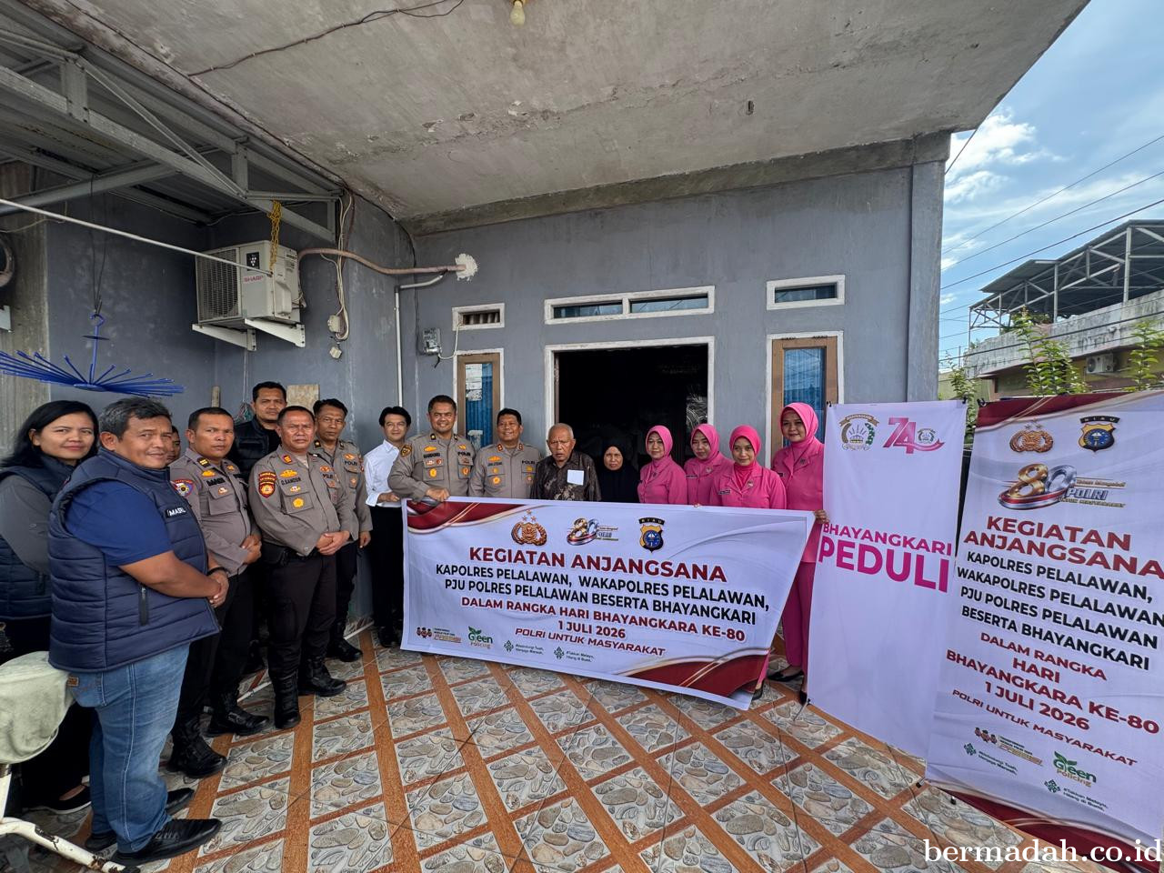 Kapolres Pelalawan Sambangi Purnawirawan dan Warakawuri
