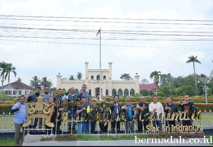 Touring Bersama UAS, Kapolda, dan Pangdam, Bupati Siak Perkenalkan Sejarah Kesultanan Siak