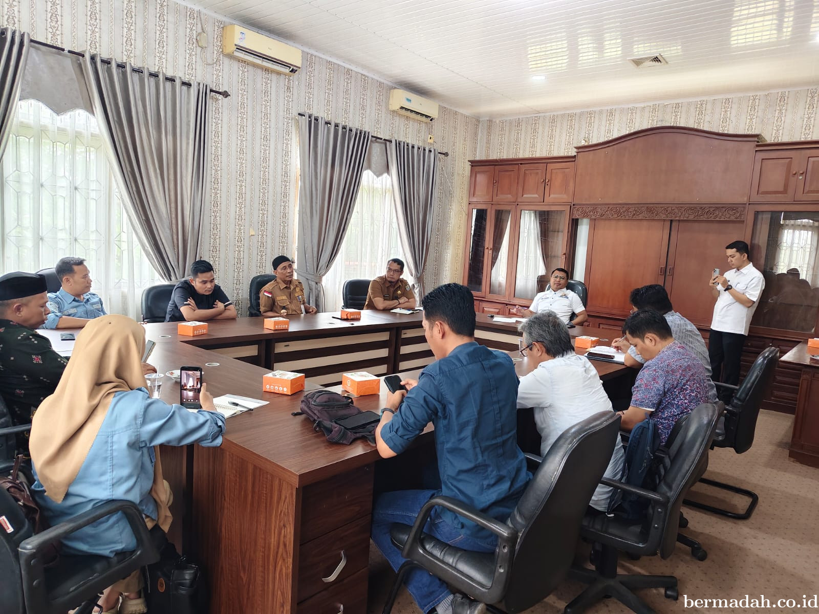 DPRD Pelalawan Mediasi PT PKS dan Warga, CSR hingga Tapal Batas Jadi Sorotan