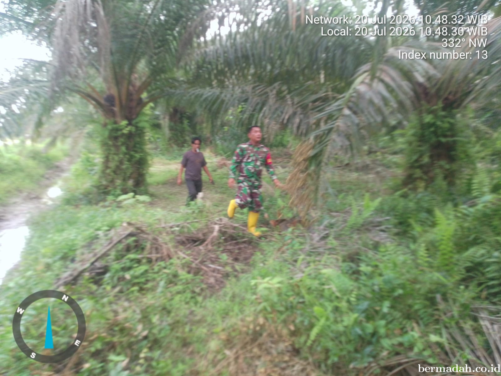 Penanggulangan Karhutla di Wilayah Koramil 02/Sungai Apit, Senin 20 Juli