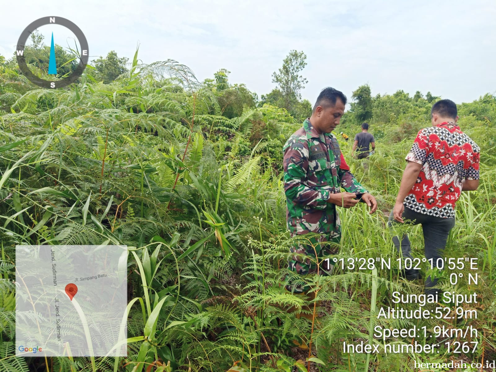 Penanggulangan Karhutla di Wilayah Koramil 02/Sungai Apit, Kamis 23 Juli