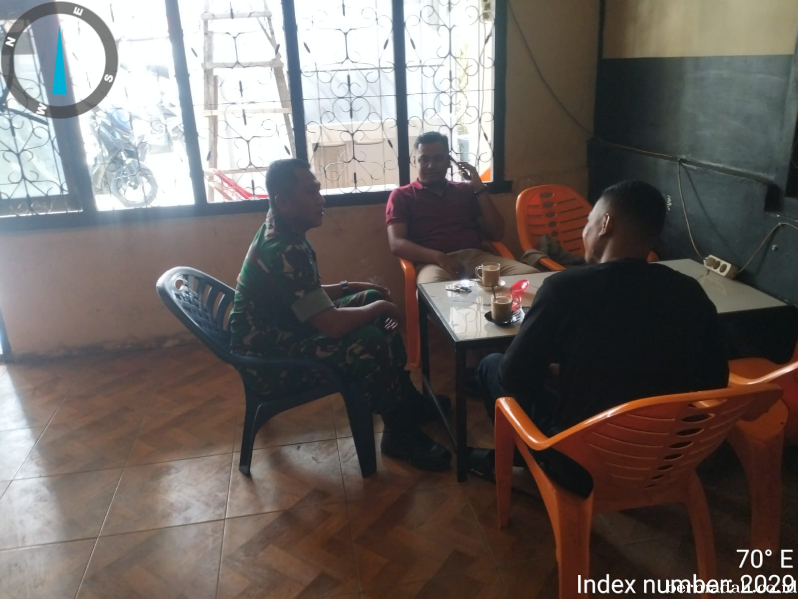 Minggu 2 Agustus, Babinsa Koramil 02/Sungai Apit Komsos di Kampung Bunsur