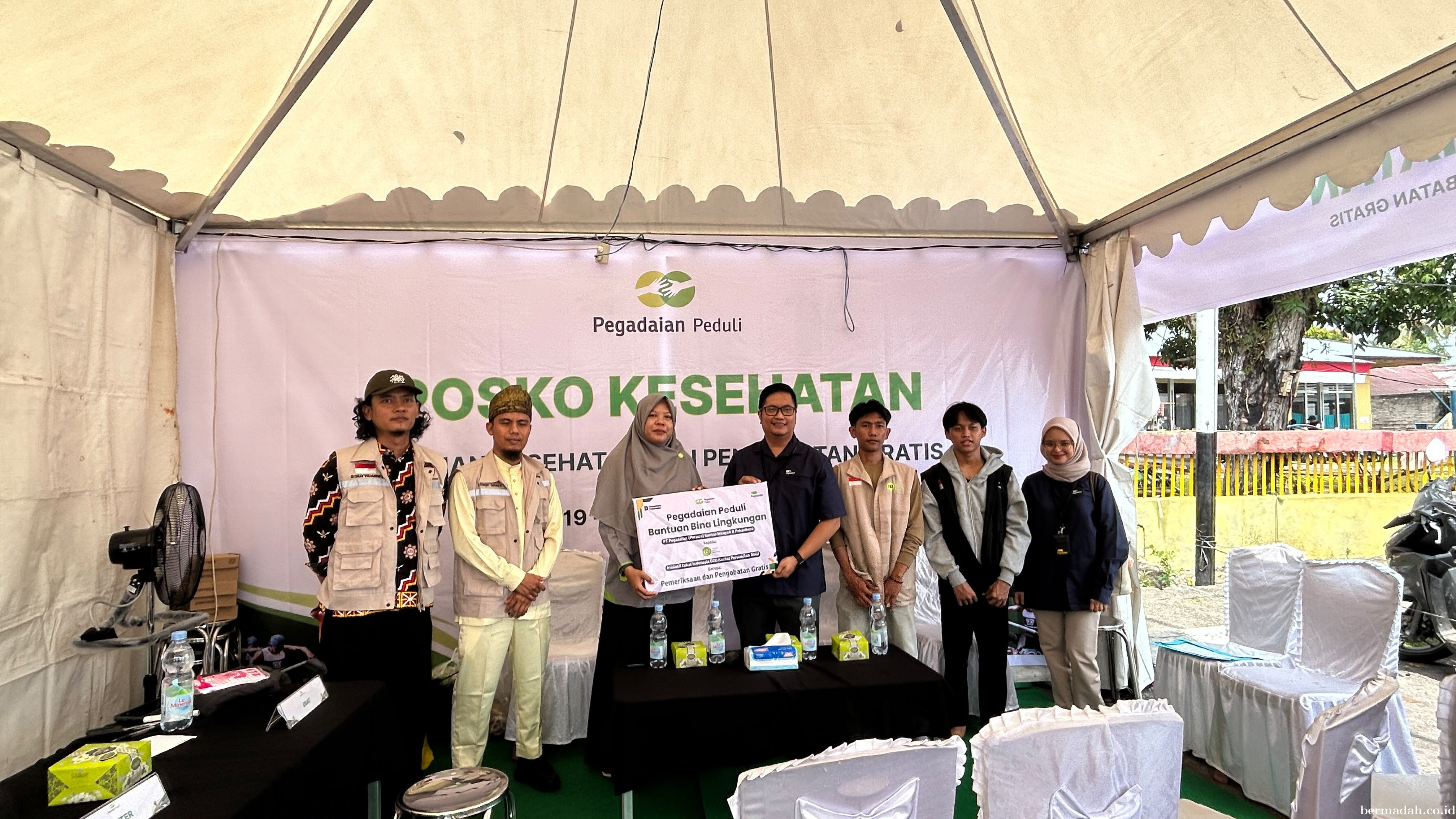 PT Pegadaian (Persero) Buka Layanan Pos Kesehatan Gratis Pada Festival Pacu Jalur Bersama IZI