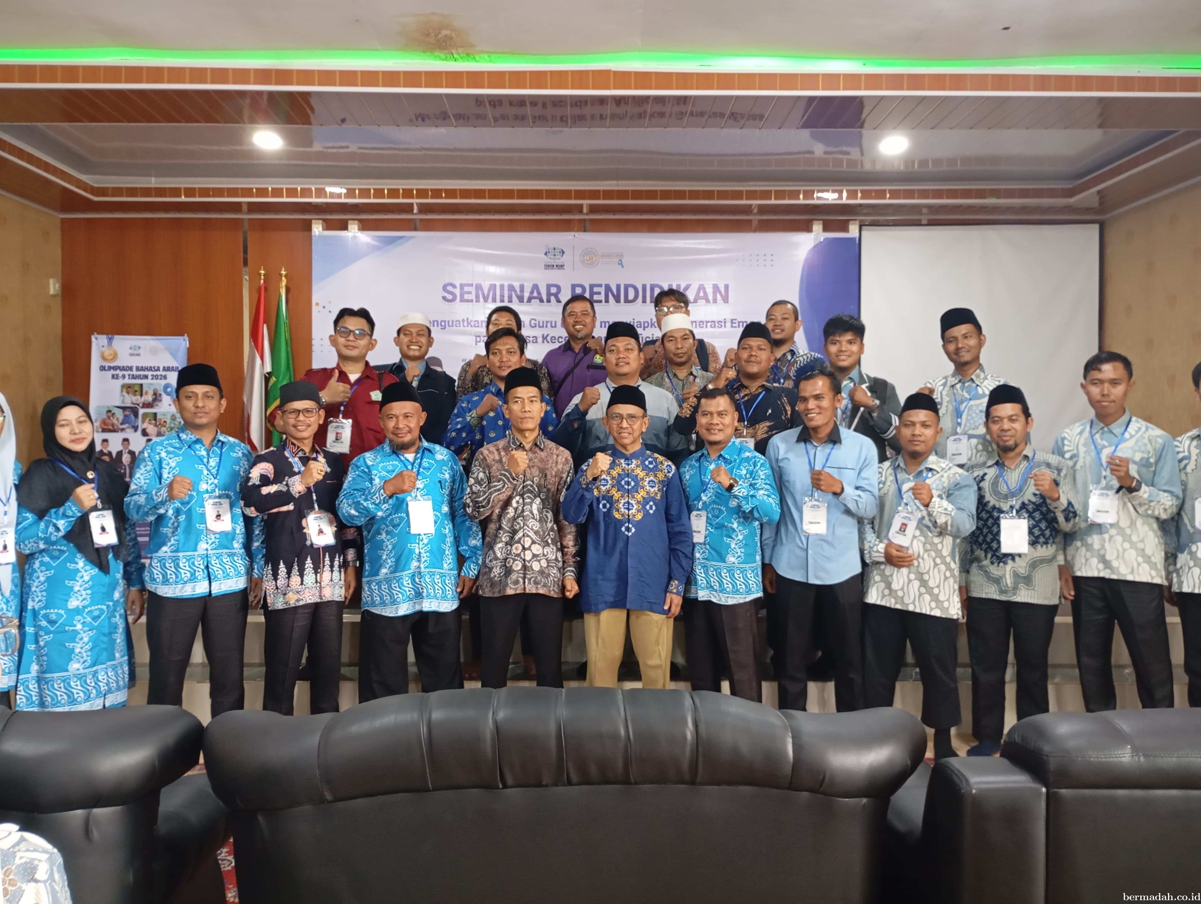 Seminar Pendidikan Nasional dan Pertemuan Guru Bahasa Arab se-Riau