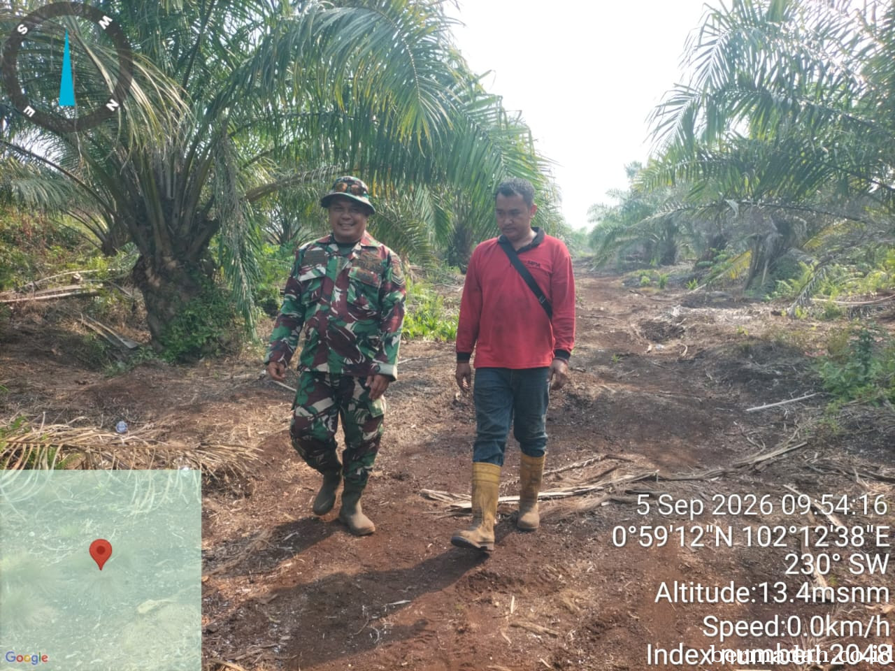 Penanggulangan Karhutla di Wilayah Koramil 02/Sungai Apit Sabtu 5 September