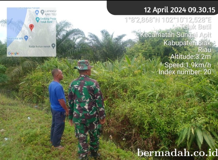 Penanggulangan Karhutla di Wilayah Koramil 02/Sungai Apit, Jumat 12 April