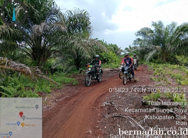 Penanggulangan Karhutla di lintas Wilayah Koramil 06/PWK Sabak Auh, Sabtu 13 April